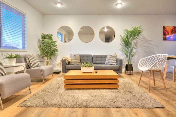 Modern & Open 3 Bed By Horseshoe Bend, Antelope - Page, AZ
