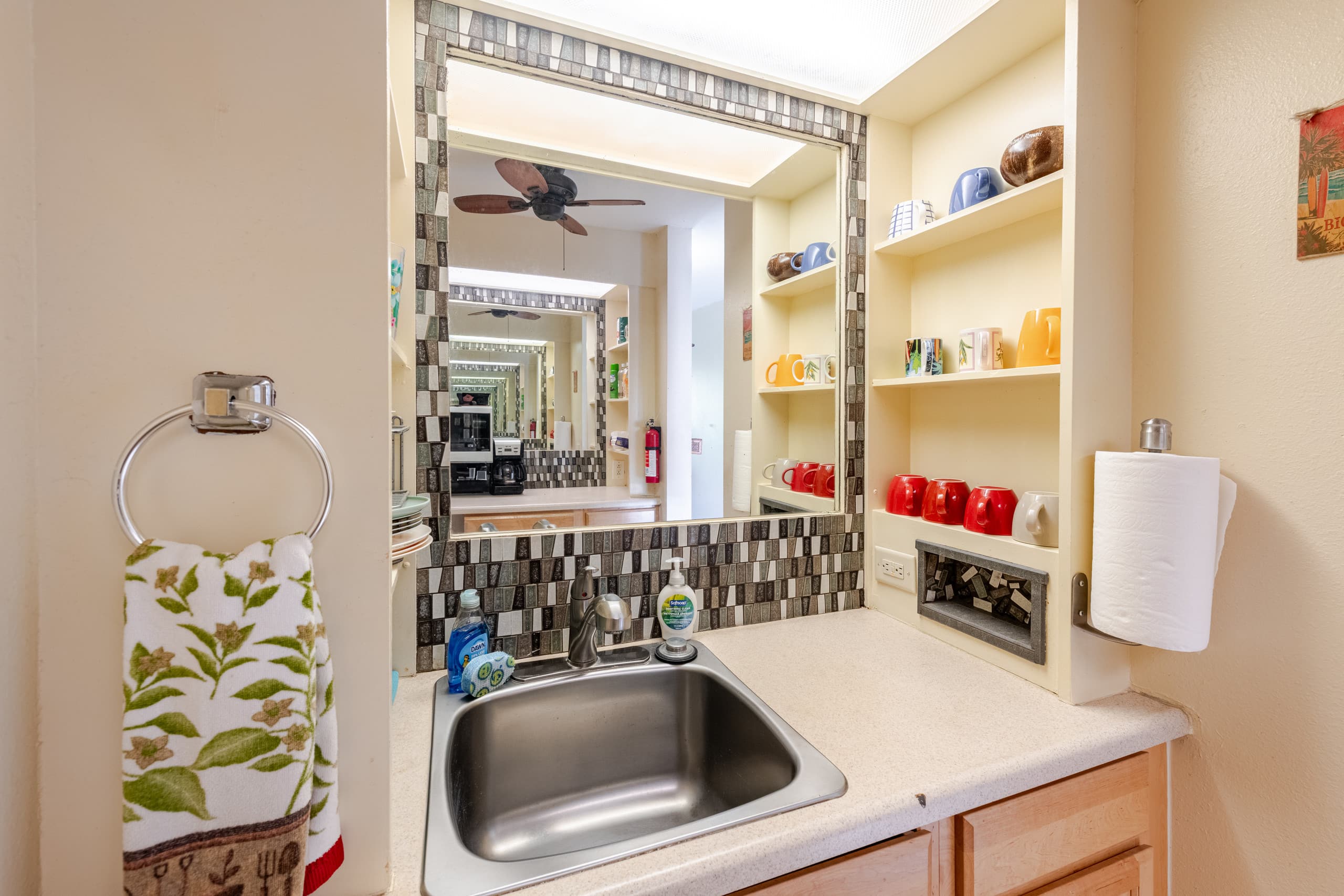 Condo in Kailua-Kona · ★4.87 · Studio · 1 bed · 1 bath - Image 5