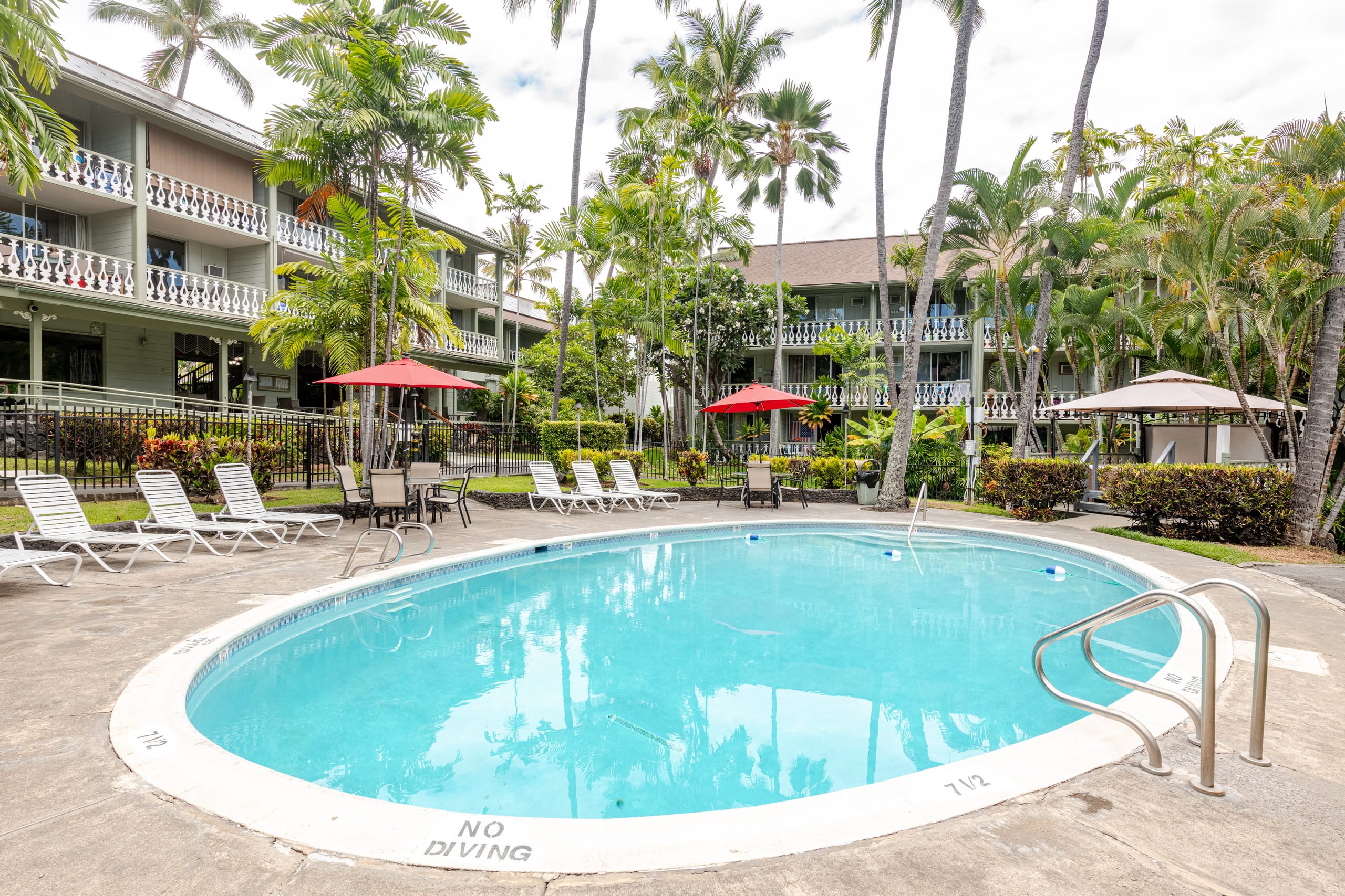Condo in Kailua-Kona · ★4.87 · Studio · 1 bed · 1 bath - Image 14