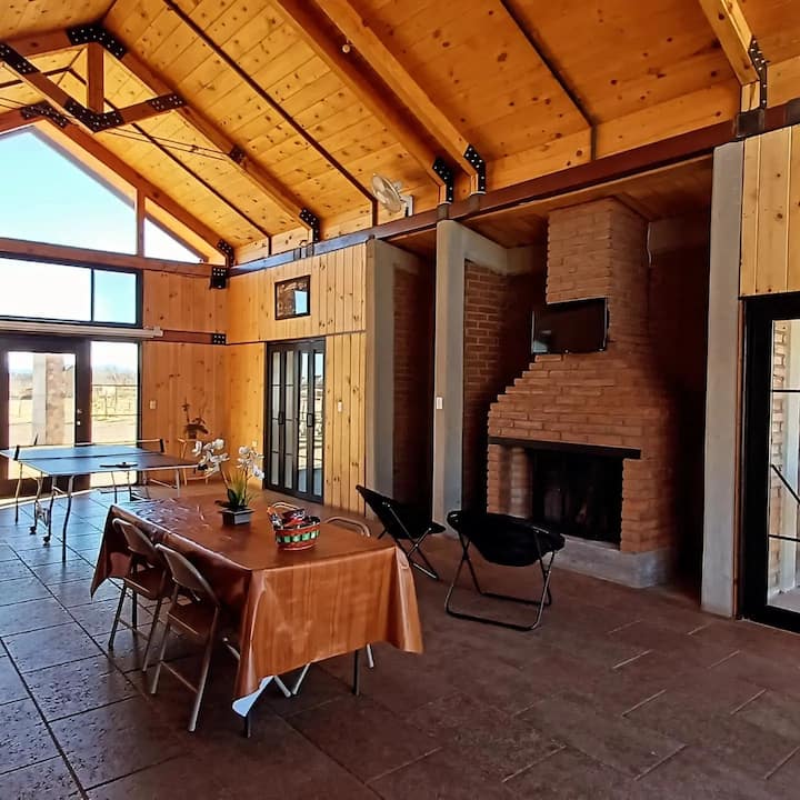 La Orquídea Family Cabin