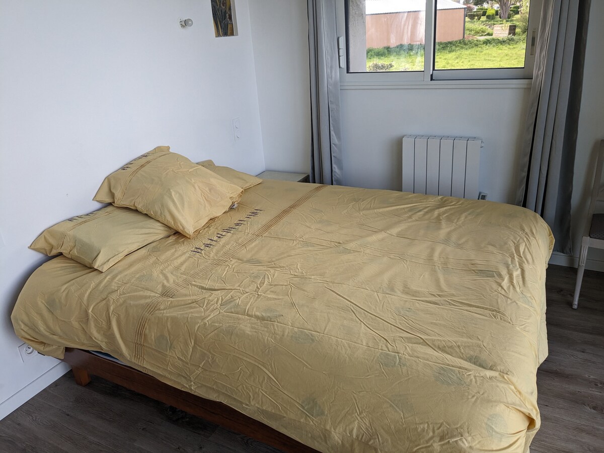 საძინებელი 2