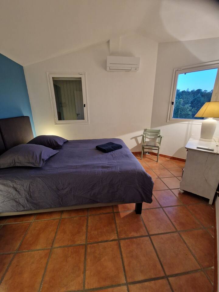 Dhomë gjumi 2