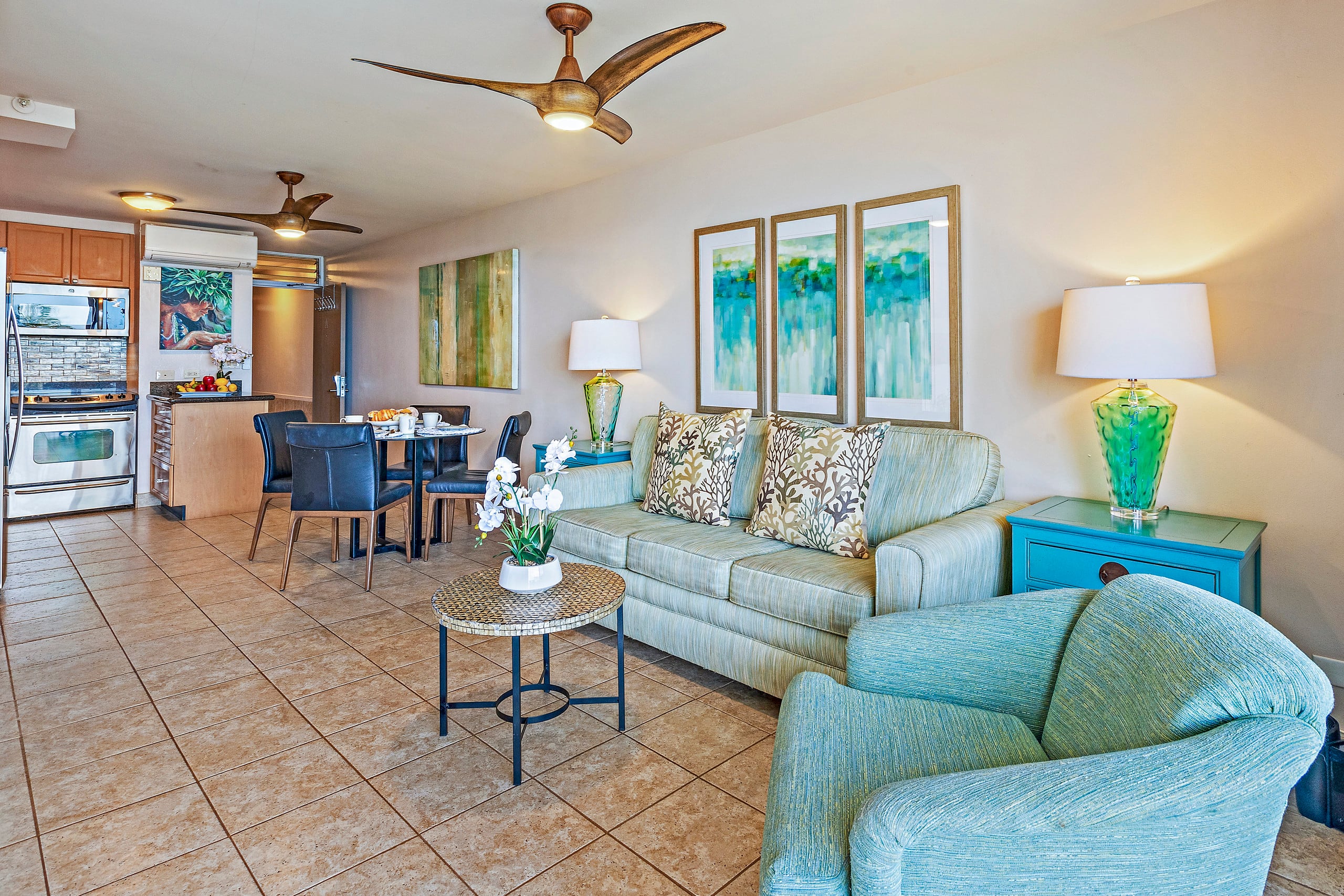 Condo in Kihei · ★4.92 · 2 bedrooms · 3 beds · 2 baths - Image 4