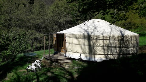 Ariège Large comfortable yurt "Rosane"