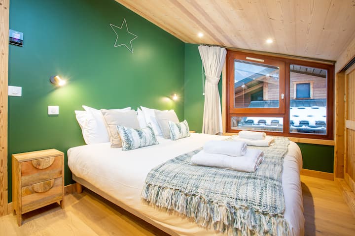 Luxury Chalet Just 150m From The Slopes And Town Centre. - Les Gets