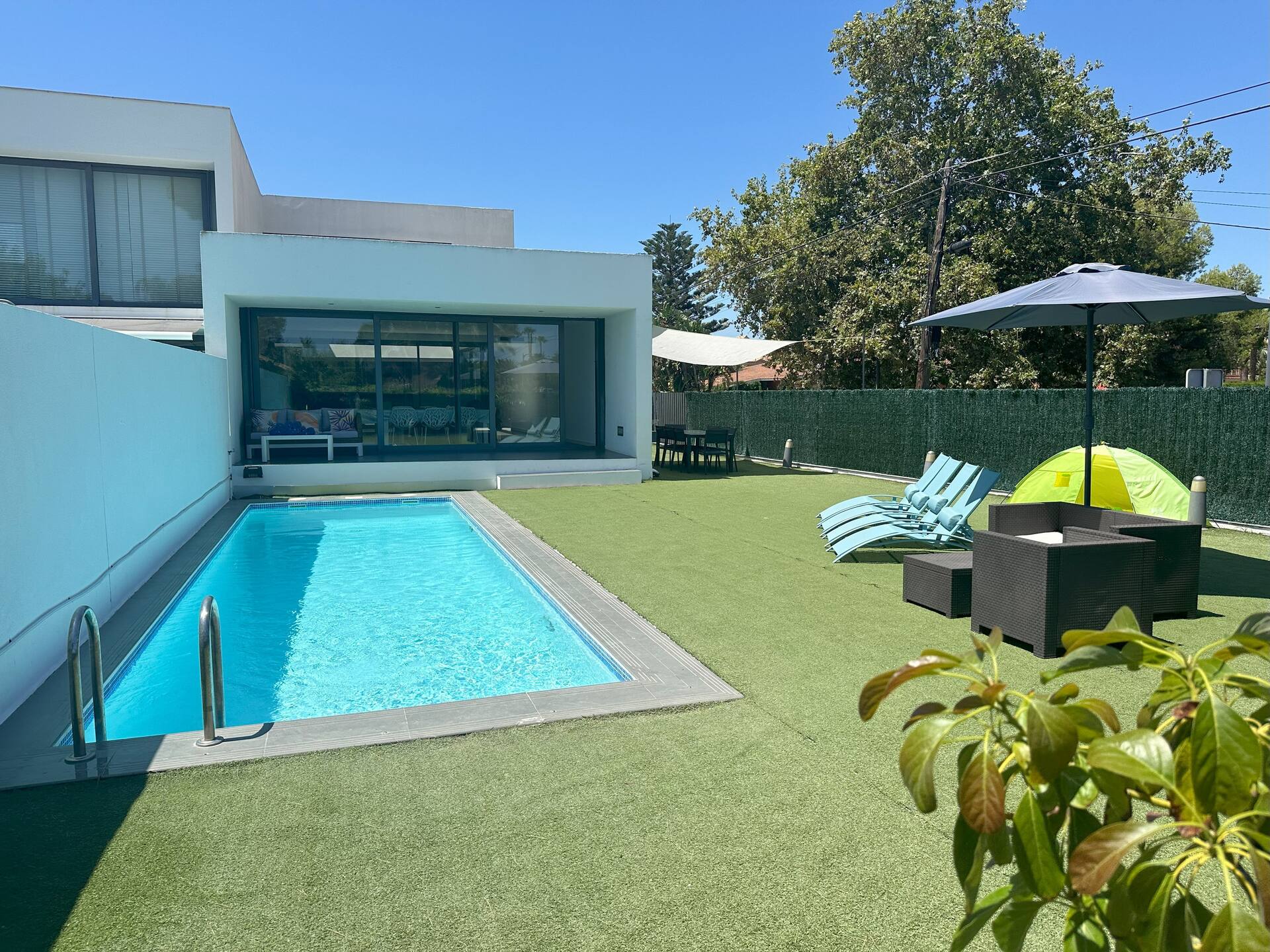 Modern Villa With Private Pool/ 400m To The Beach