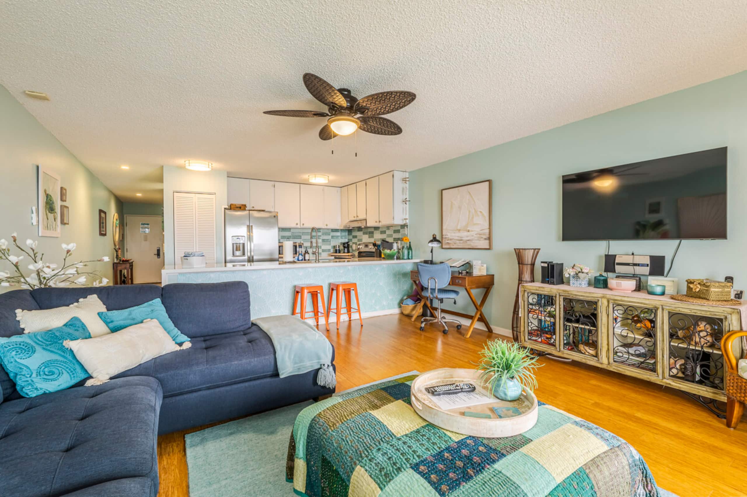 Condo in Kailua-Kona · ★4.95 · 1 bedroom · 1 bed · 1 bath - Image 4