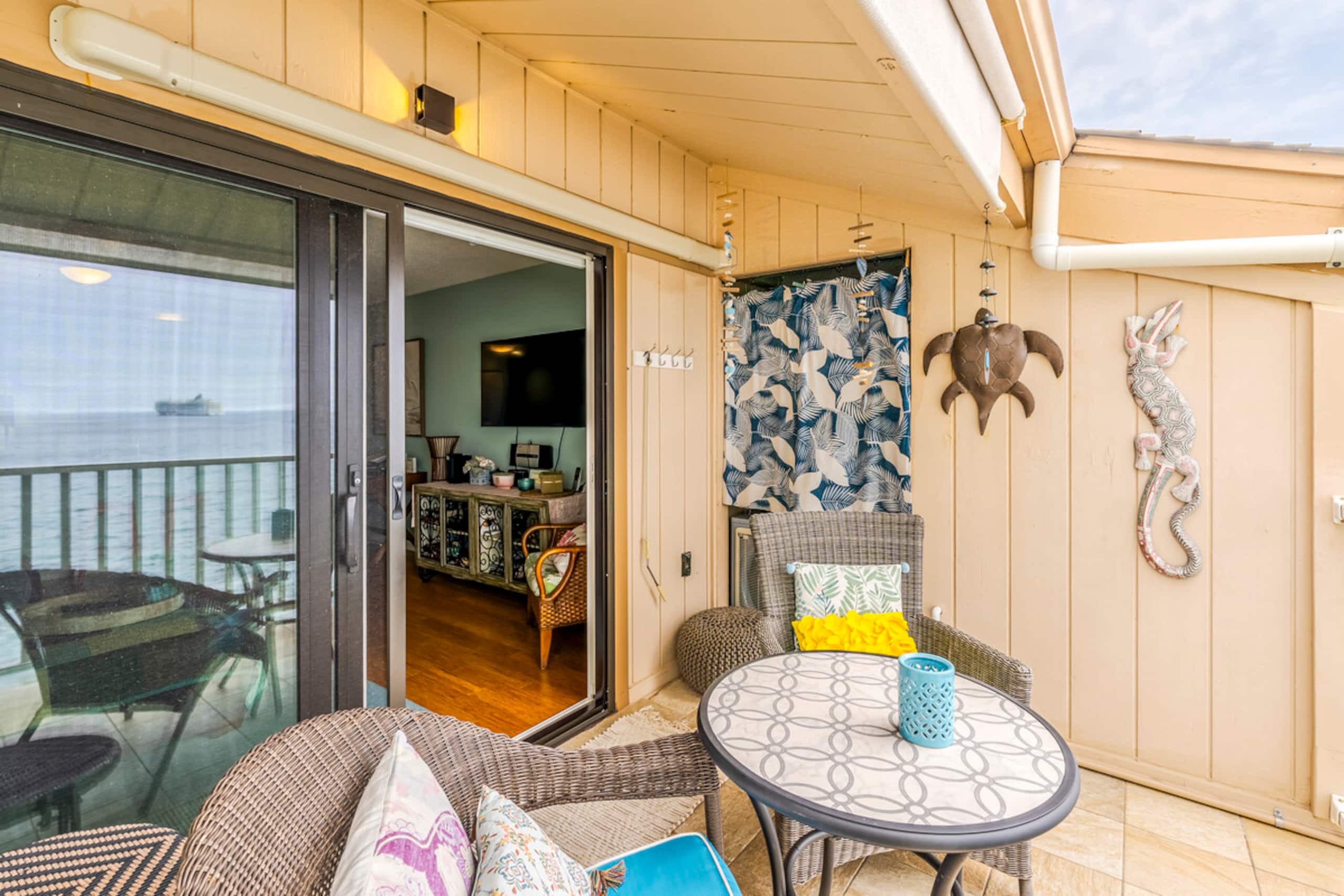 Condo in Kailua-Kona · ★4.95 · 1 bedroom · 1 bed · 1 bath - Image 29