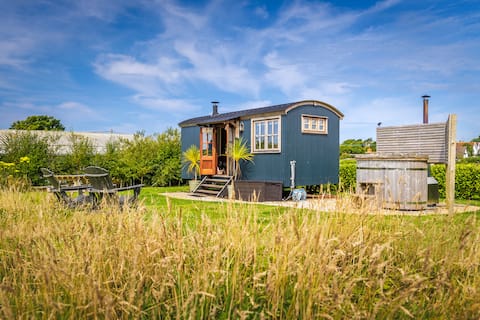 Maple @ Headland Escape