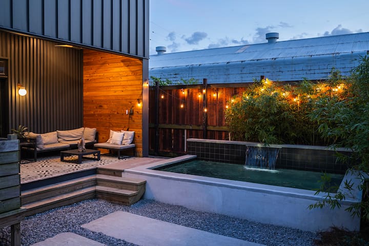 The Prince on Pleasant with a Pool