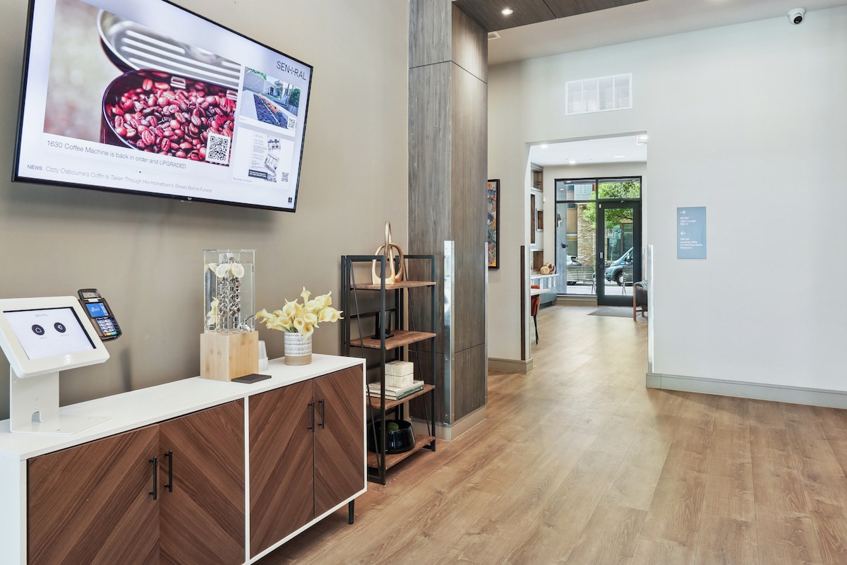 Sentral Studio Apt on East 6th St