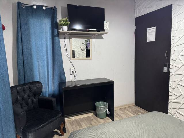 El Hostalito Metepec managed Airbnb listing 3