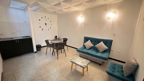 Apartamentos FM 205