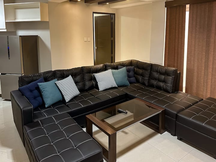 Exceptional 1 Bedroom Apartment W/ New Furnishings - Mabalacat