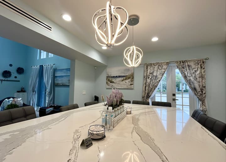 Ocean Breeze Luxurious And Stylish Townhouse - Pompano Beach