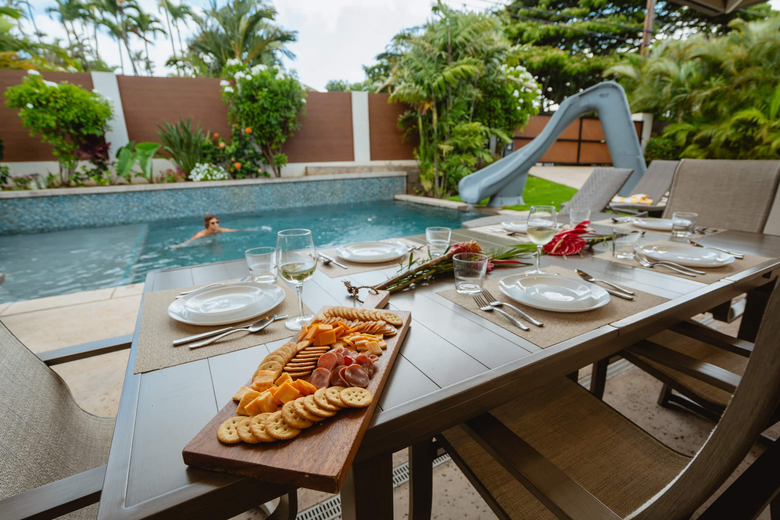 Home in Lahaina · ★4.97 · 4 bedrooms · 7 beds · 3 private baths - Image 2