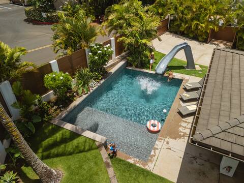 Just Steps from Maui's Best Beach! Pool and slide