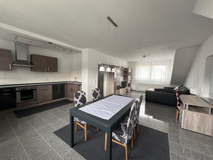 Moderne Neu Renovierte 2 Zkb Wohnung, Dillingen-ot - Saarlouis