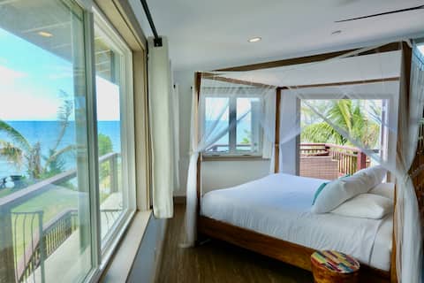 Ocean Views Studio - 100 Foot Wave Getaways