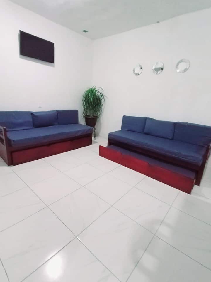 მისაღები ოთახი