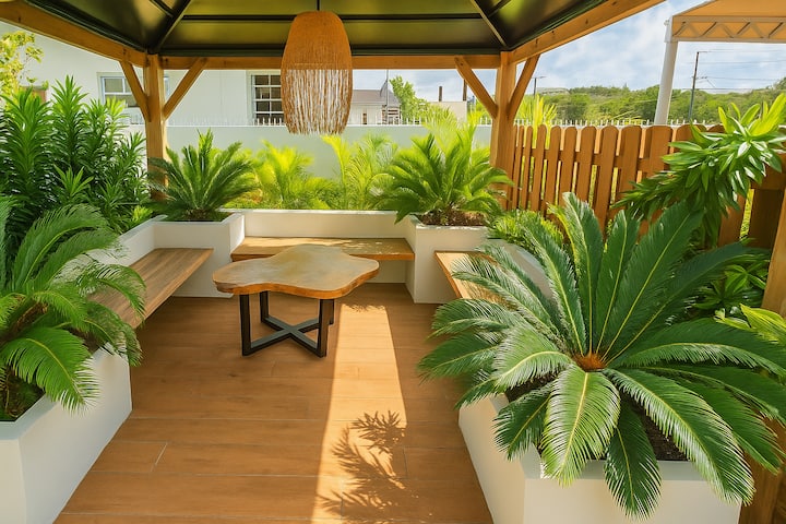 2 BR City Apt. w Pool & Free Parking inside - Apartments for Rent