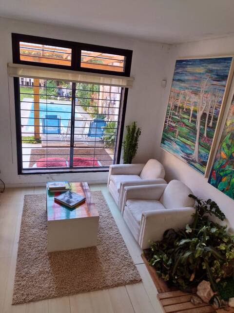 CASA JARDIN HUERTA PILETA y GRRILLA. San Isidro