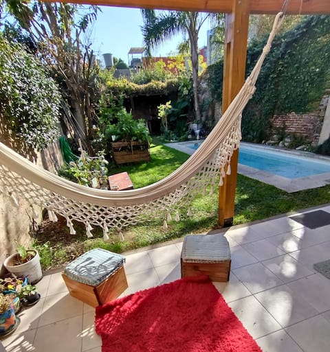 Casa San Isidro: pool/garden/grill and the river.