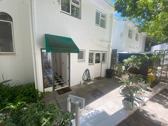 Simon’s Town apartment over looking the bay gallery image 3