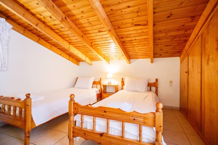 Спална соба 2