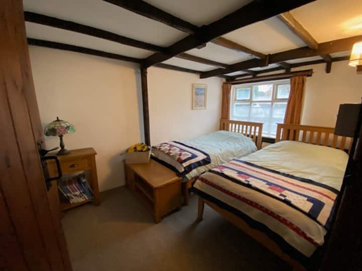 საძინებელი 1