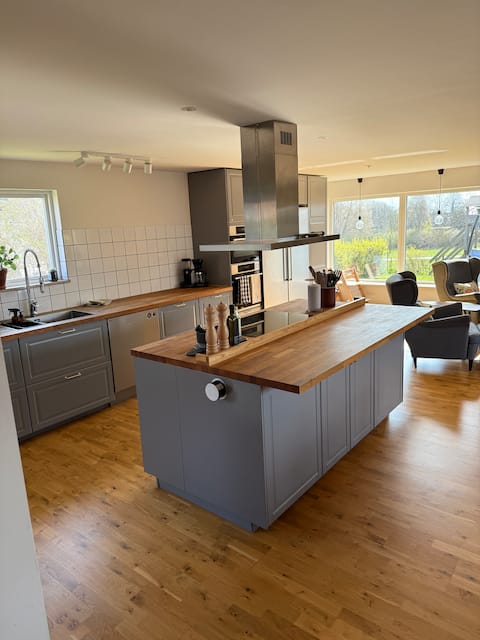 Villa in Ystad overlooking Trolleparken