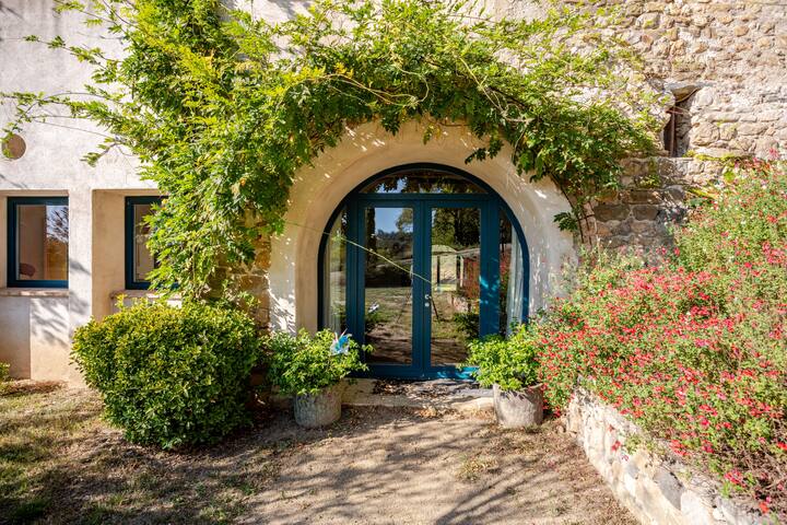 Luxurious Spanish Villa surrounded by nature gallery image 3