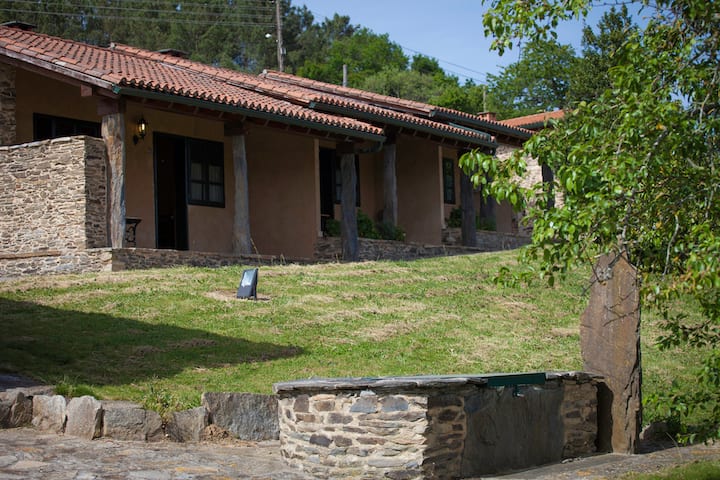 Naturlar Monaguillo - Arzúa