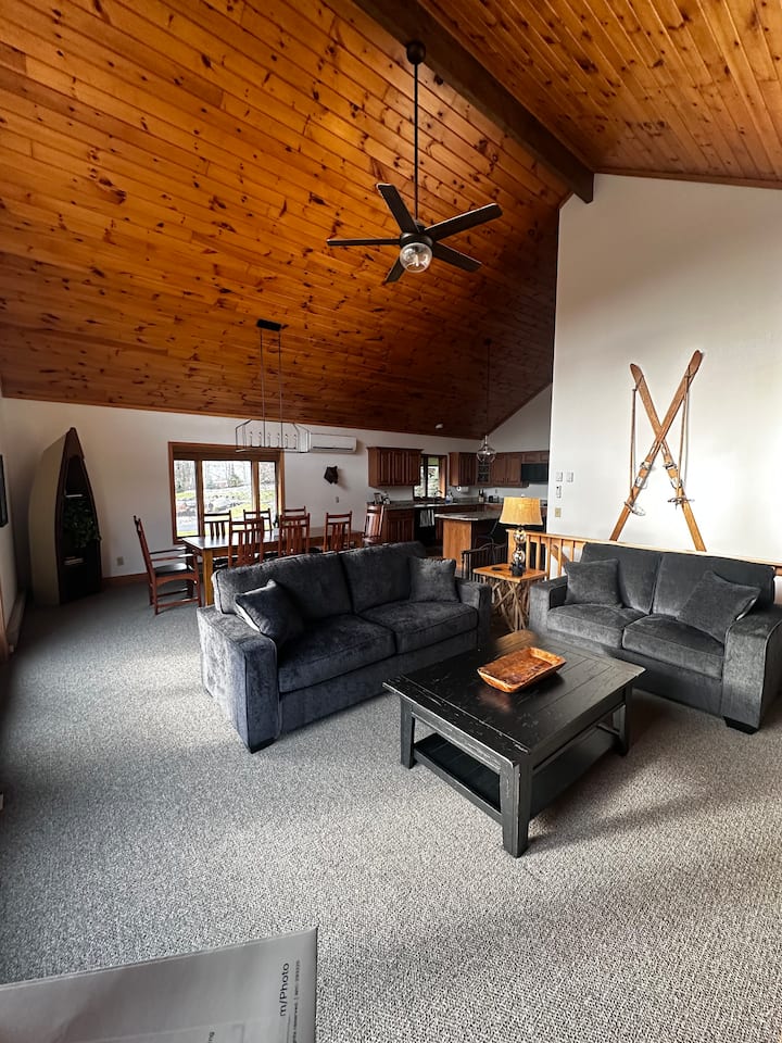 The Bear Den - Holiday Valley Resort, NY
