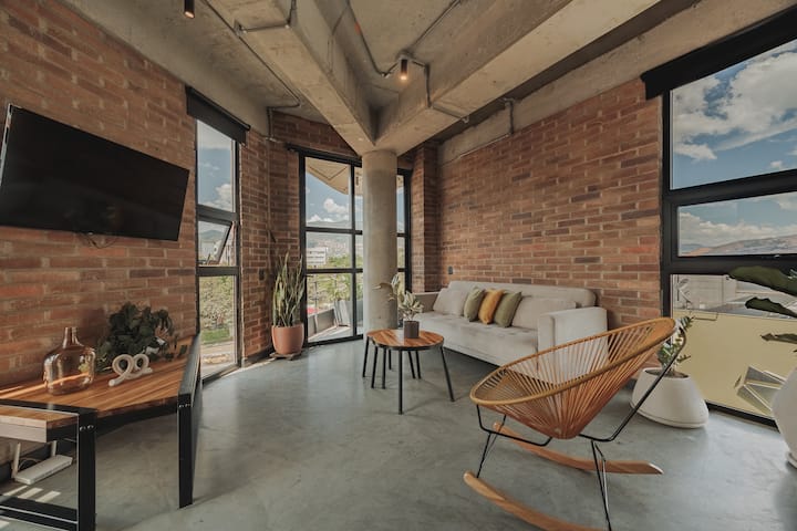 Outstanding Rustic Flat In The Center Of Laureles - コロンビー メデジン