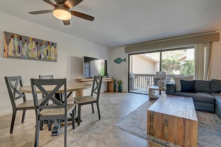 Avalon Terrace “Golfcart + AC”