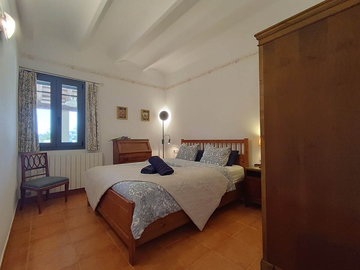 საძინებელი 1