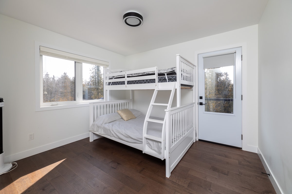 ห้องนอนผู้เข้าพัก 2. 