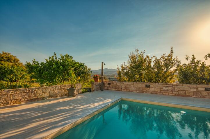Blue Sky Villa in Crete gallery image 5