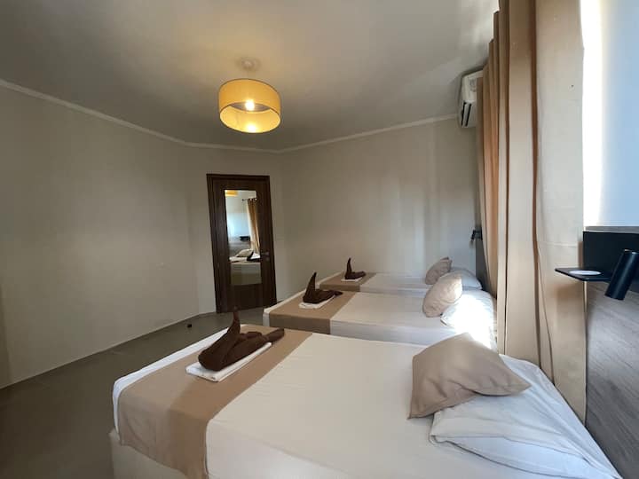 الطابق 1 - الغرفة 2