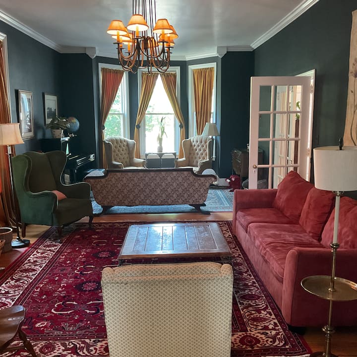 Beautiful Victorian | 2700 Sq Ft | 1 Mile From Dc - Washington, D.C.