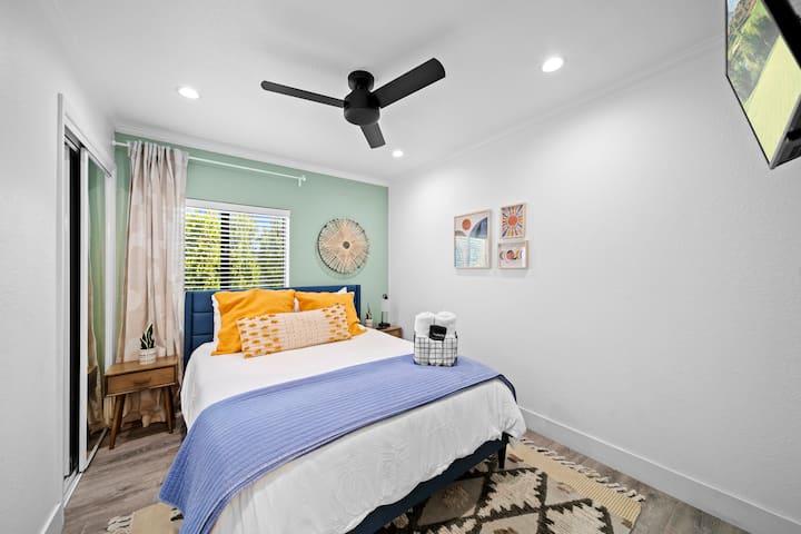 3rd Bedroom - Memory-foam topped queen bed, Smart TV w/ Roku for your apps - Bedside Lamp w/ USB Ports for Charging