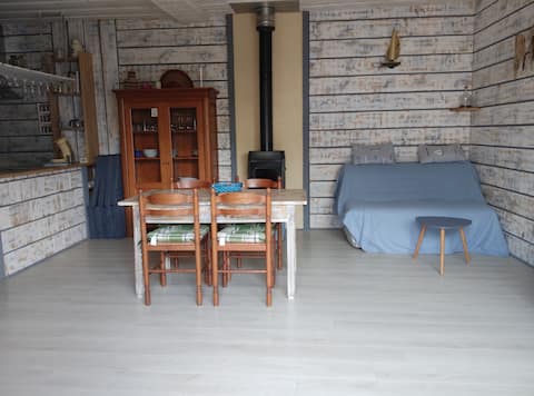 Popular Airbnb listing: House near La Plaine-sur-Mer fishing port in La Plaine Sur Mer