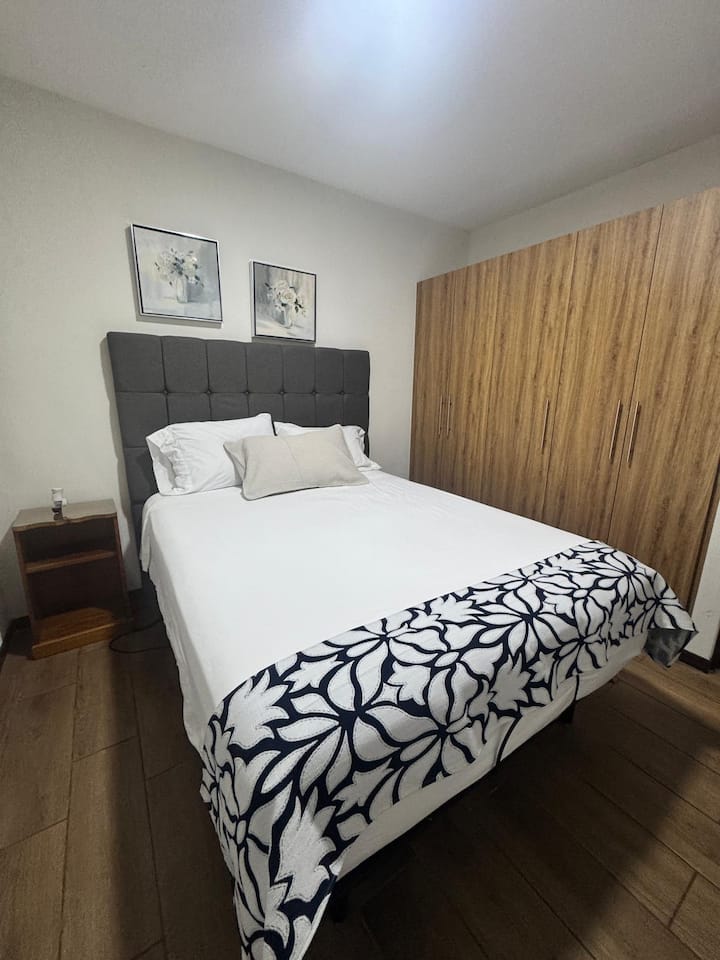 小型床# 2/小房间# 2