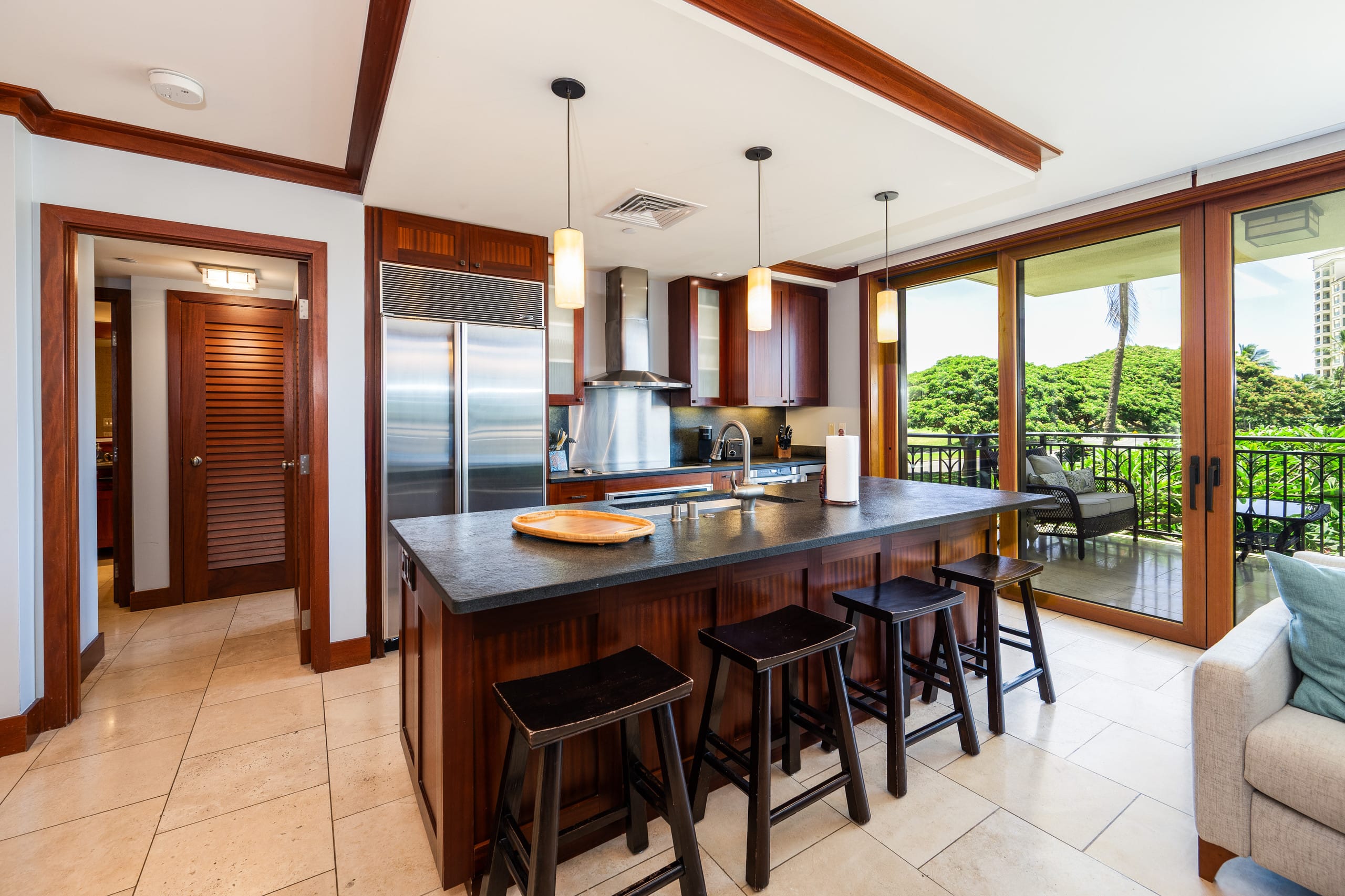 Condo in Kapolei · ★4.89 · 2 bedrooms · 4 beds · 2 private baths - Image 7