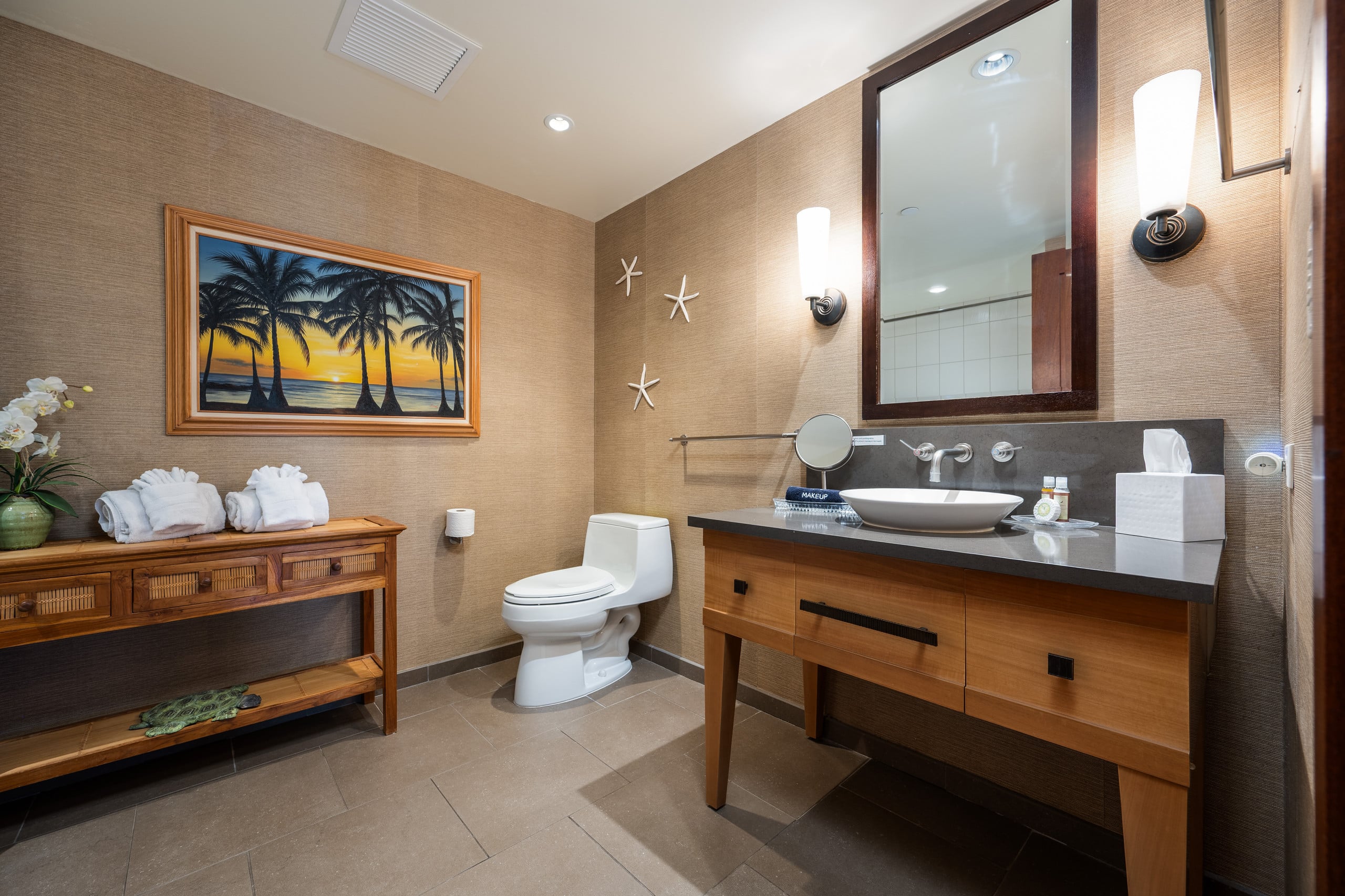 Condo in Kapolei · ★4.89 · 2 bedrooms · 4 beds · 2 private baths - Image 16