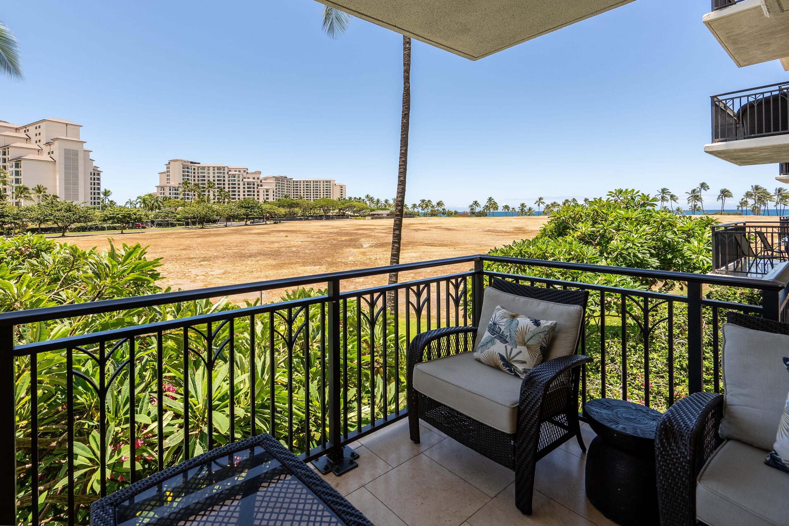 Condo in Kapolei · ★4.89 · 2 bedrooms · 4 beds · 2 private baths - Image 18