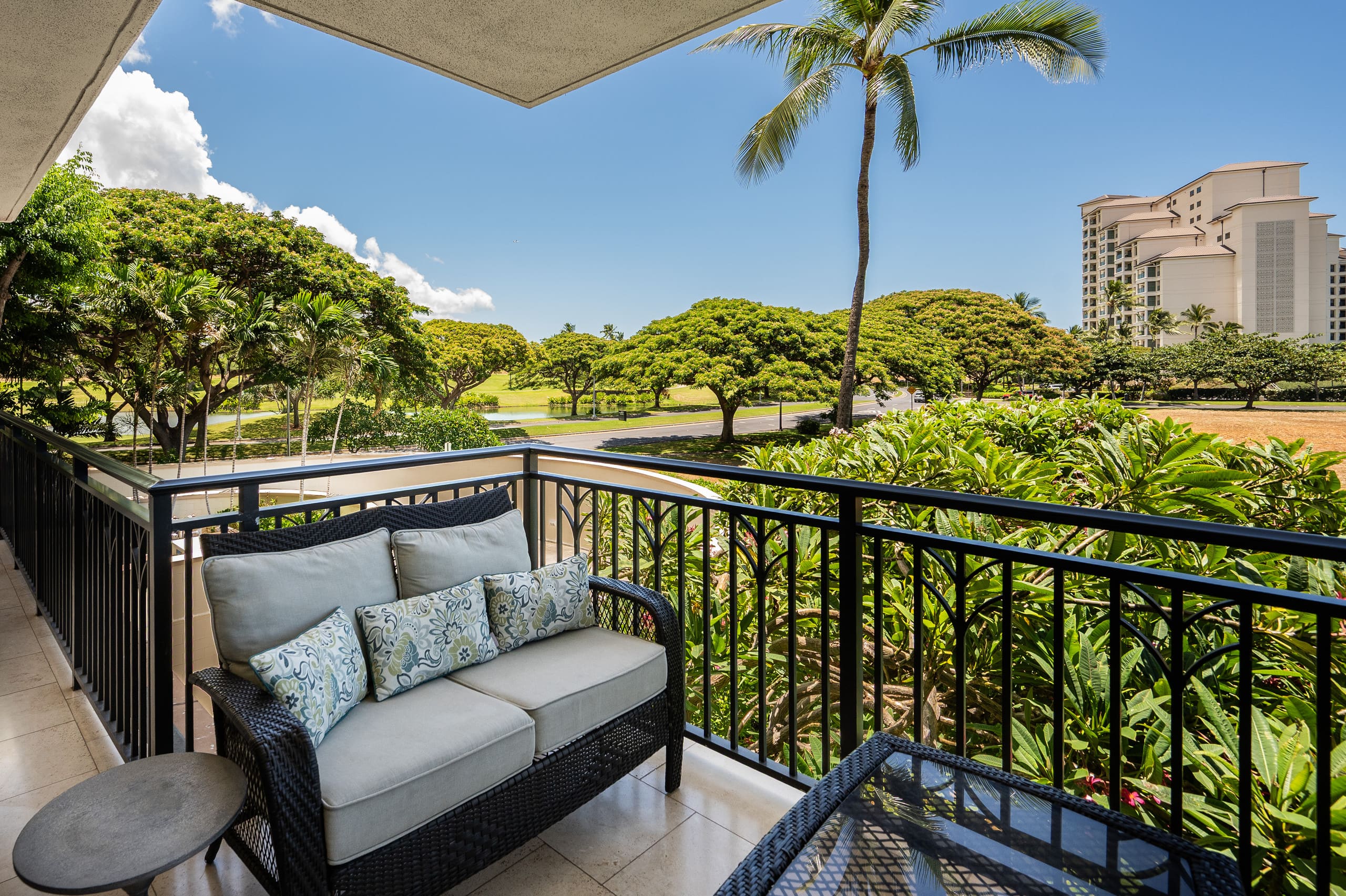 Condo in Kapolei · ★4.89 · 2 bedrooms · 4 beds · 2 private baths - Image 20