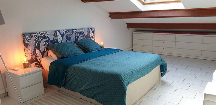 Letto 160 X 200, cassetti portaoggetti