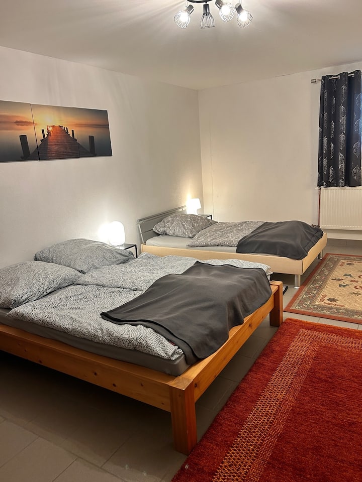 غرفة النوم 2